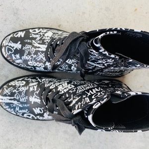 Black and white winter boots